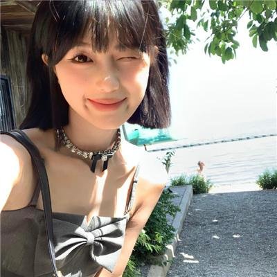 三月小姐