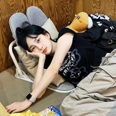 九尾藏不住
